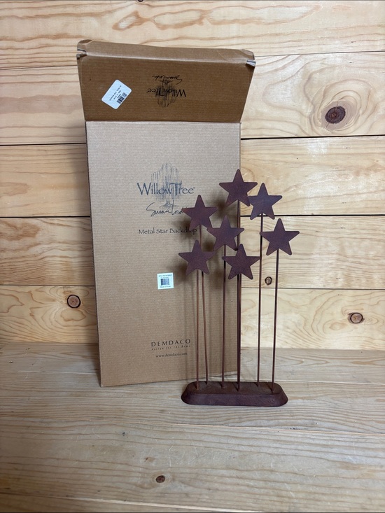 Willow Tree Other - Nwt Willow Tree metal star backdrop‎